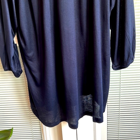 Philosophy woman size 1X blue color  blouse - Picture 5 of 9